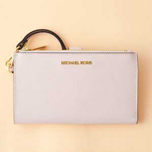 michael kors jet set travel large wristlet